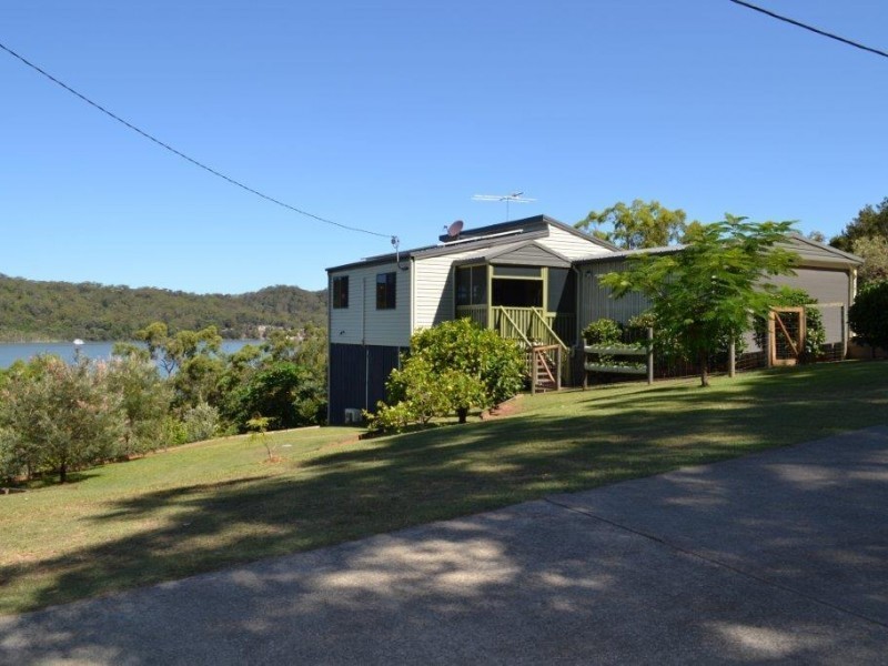 117 Wahine Drive, Russell Island QLD 4184