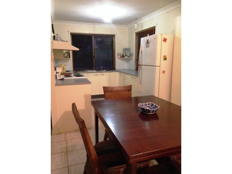 24 Treasure Island Avenue, Karragarra Island QLD 4184