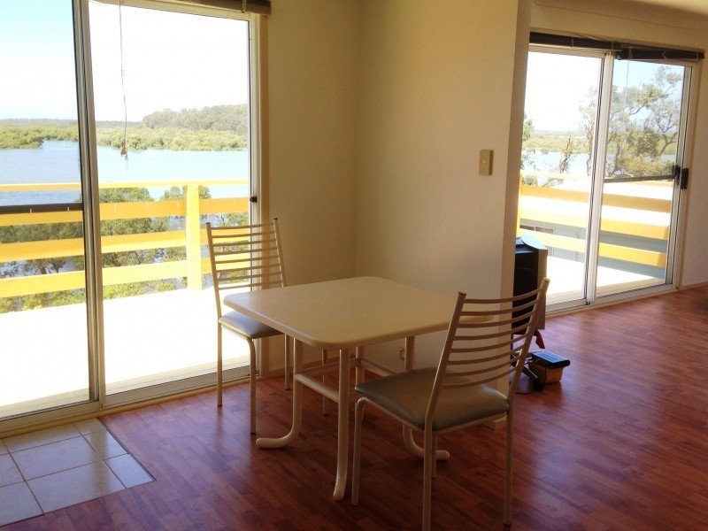 108 Crescent Drive, Russell Island QLD 4184