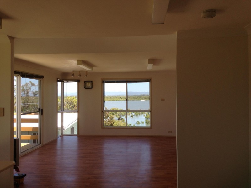 108 Crescent Drive, Russell Island QLD 4184