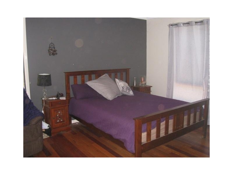 9 Cynthia Crescent, Russell Island QLD 4184