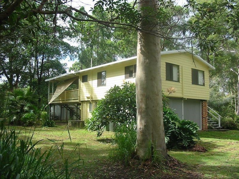 19 Pookanah  Street, Russell Island QLD 4184