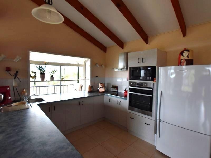 25 Cutter Street, Russell Island QLD 4184