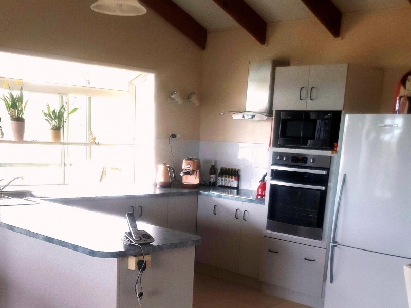 25 Cutter Street, Russell Island QLD 4184