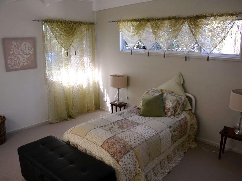 5 Virginia Parade, Russell Island QLD 4184