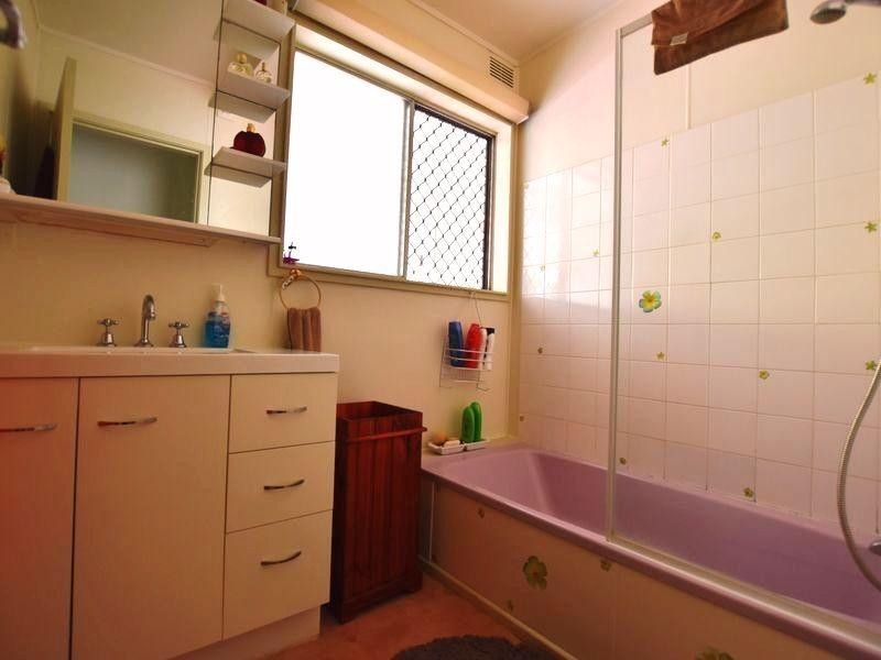 5 Virginia Parade, Russell Island QLD 4184