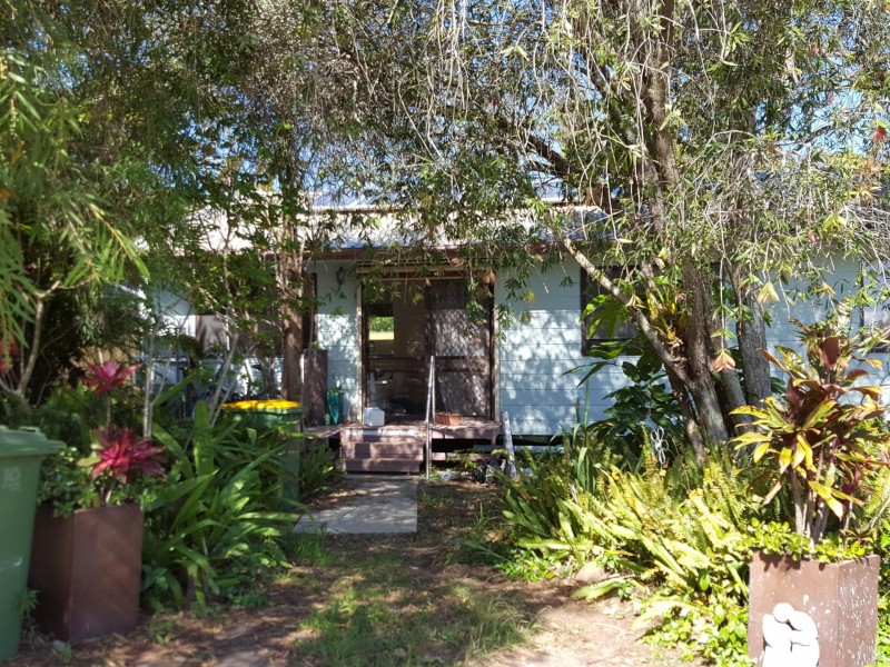 5  Carnation Court, Russell Island QLD 4184