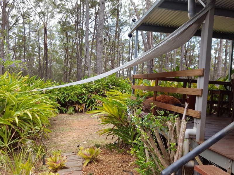 29 BASKET BEACH RD, Russell Island QLD 4184