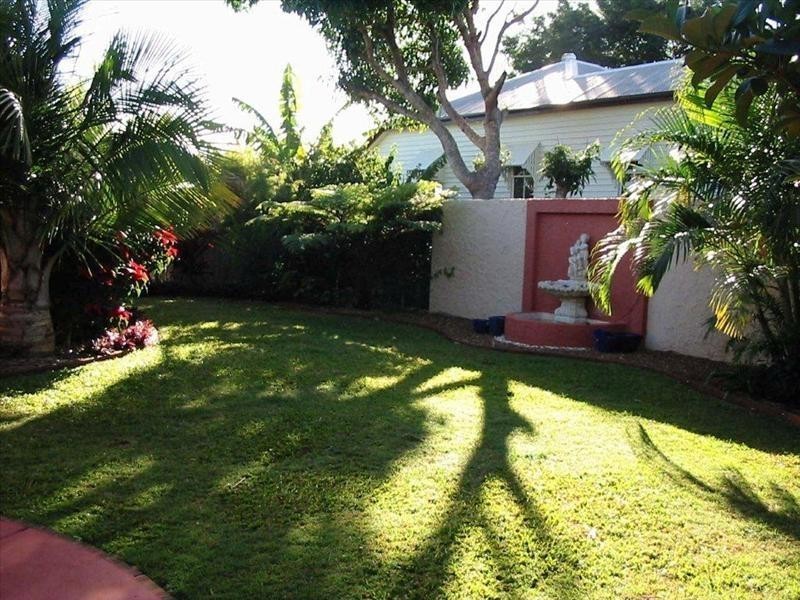 33 Cavendish St, Russell Island QLD 4184