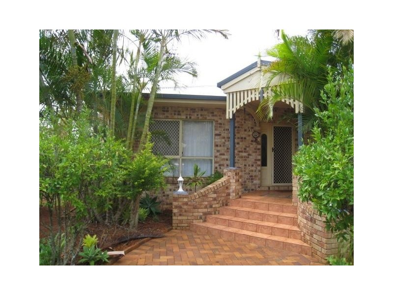 33 Cavendish St, Russell Island QLD 4184