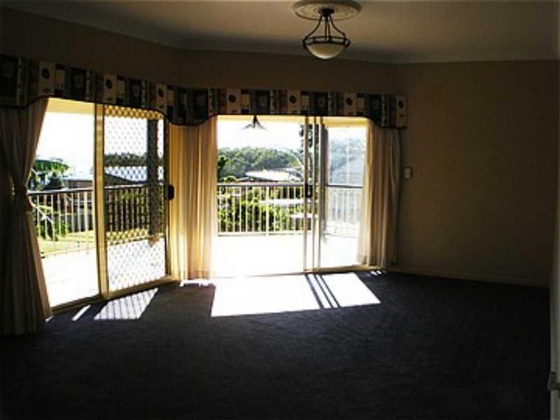 33 Cavendish St, Russell Island QLD 4184