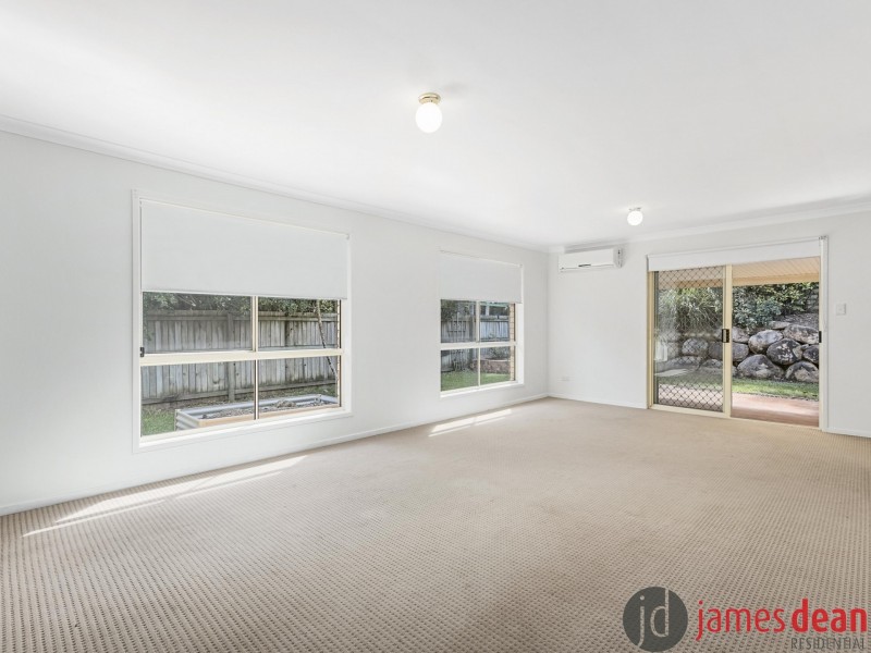 24 Oberon Esplanade, Hemmant QLD 4174