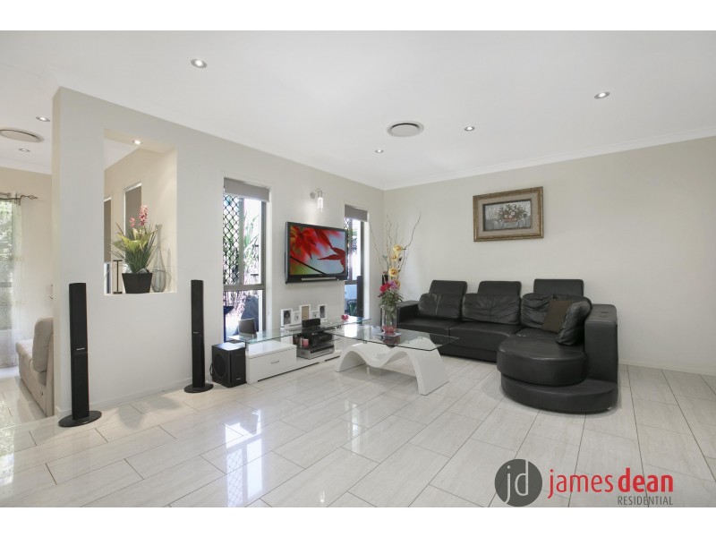 41 Foxwood Circuit, Wakerley QLD 4154
