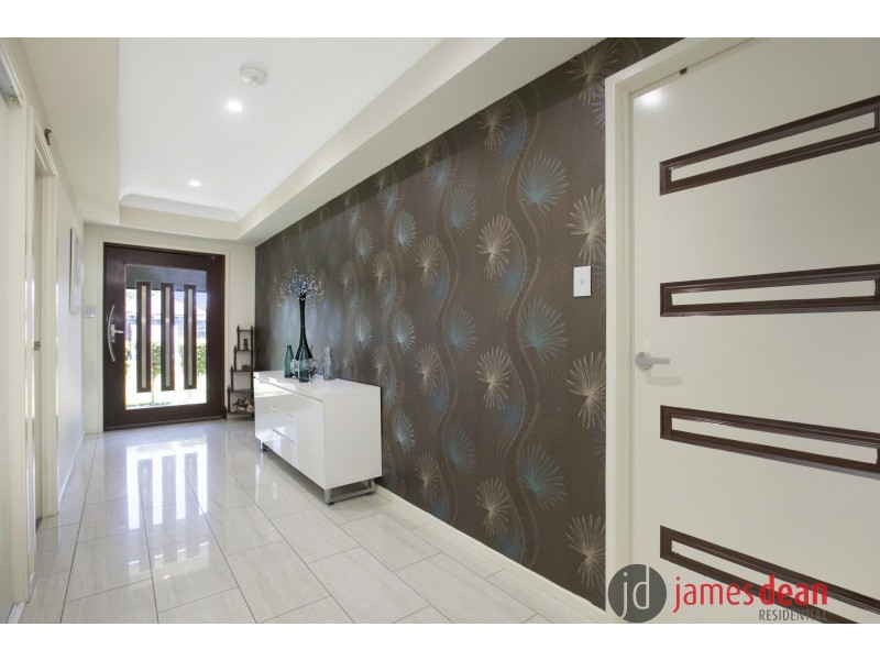 41 Foxwood Circuit, Wakerley QLD 4154