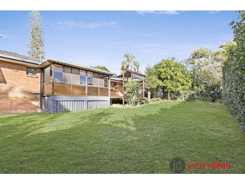 7 Unsworth Street, Belmont QLD 4153