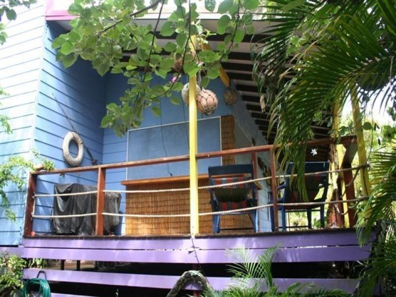 16 Midgen Street, Moreton Island QLD 4025