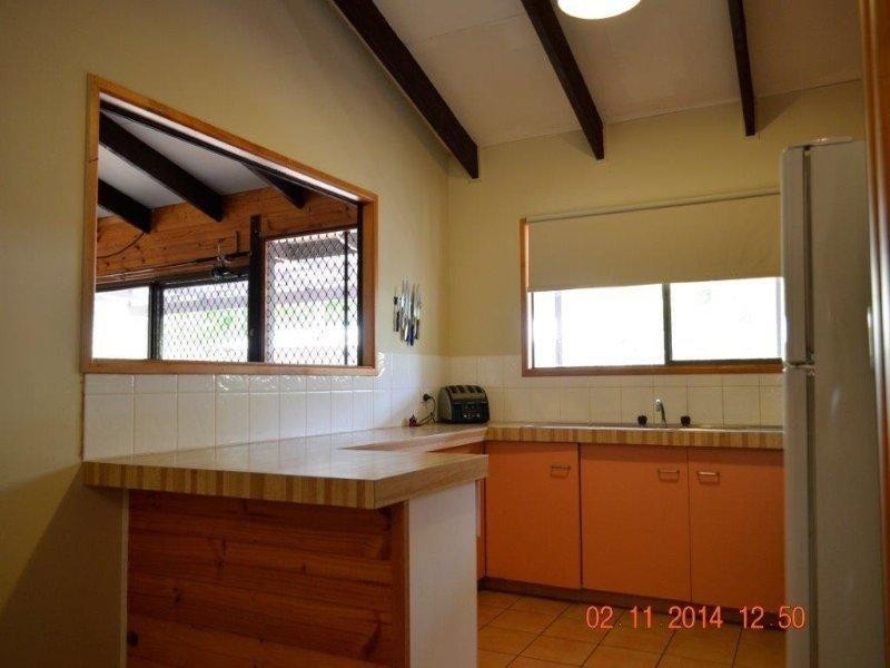 17 Midgen Street, Kooringal QLD 4025