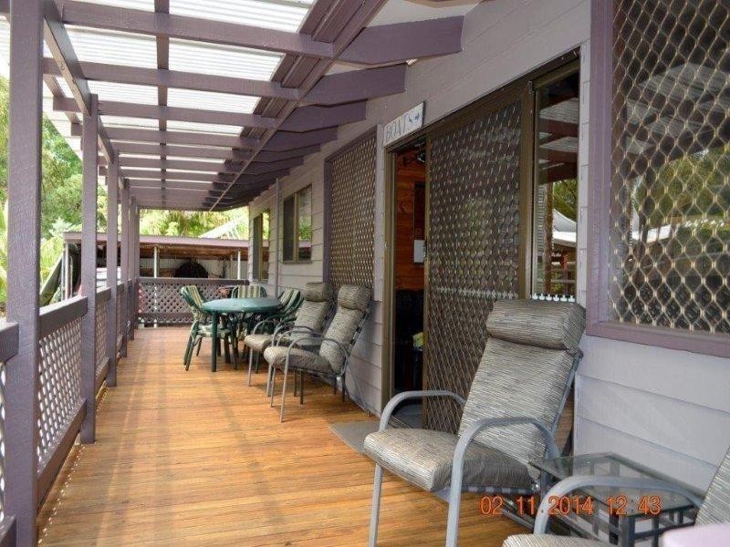 17 Midgen Street, Kooringal QLD 4025