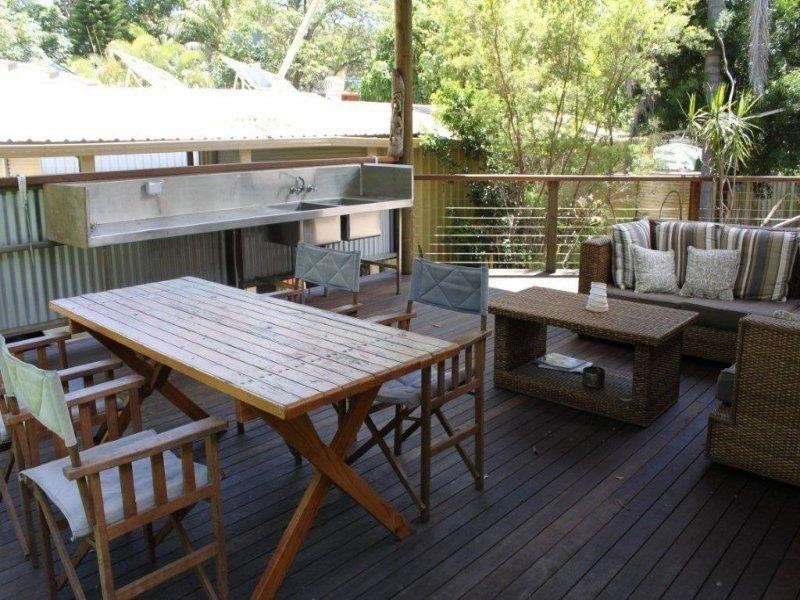 34 Midgen Street, Moreton Island QLD 4025