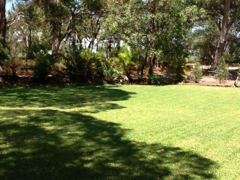 34 Midgen Street, Moreton Island QLD 4025