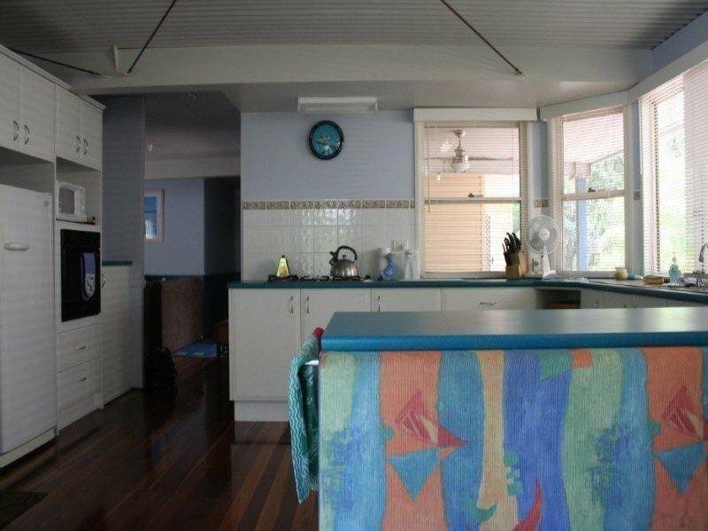 84 Midgen Street, Moreton Island QLD 4025