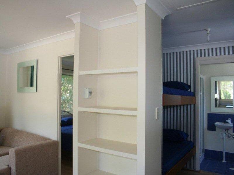 84 Midgen Street, Moreton Island QLD 4025