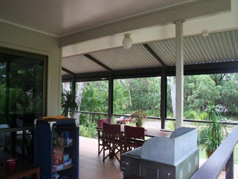 29 Kooringal Esplanade, Moreton Island QLD 4025