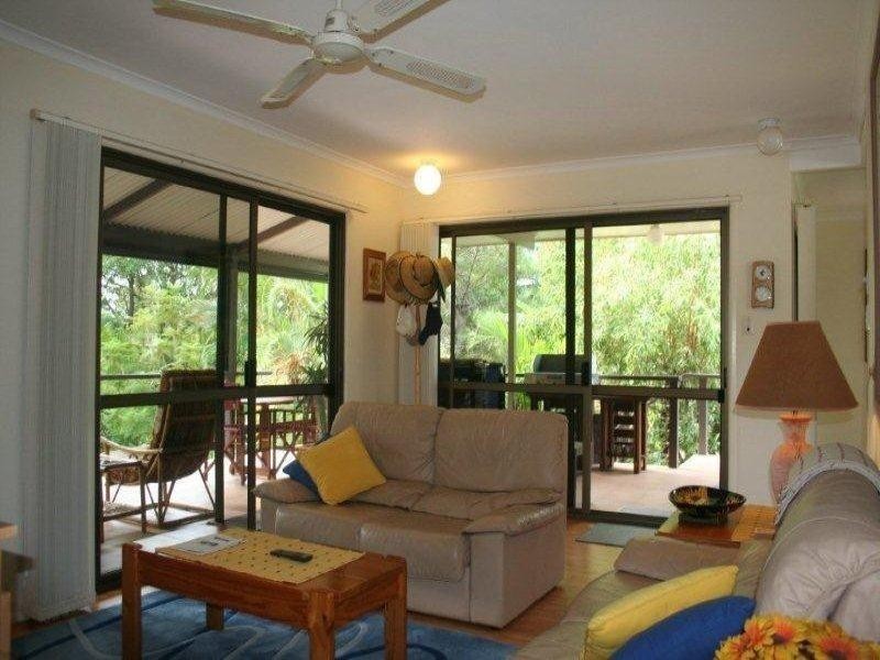 29 Kooringal Esplanade, Moreton Island QLD 4025