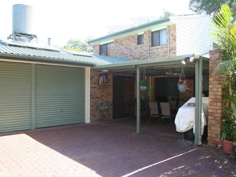 33 Kooringal Esplanade, Moreton Island QLD 4025