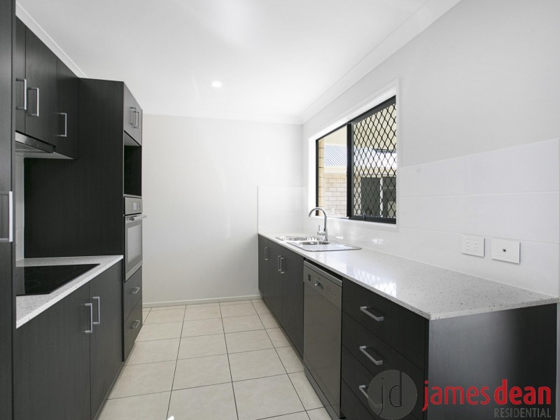 51a Wondall Road, Wynnum West QLD 4178