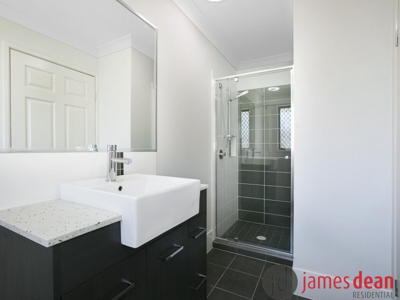 51a Wondall Road, Wynnum West QLD 4178