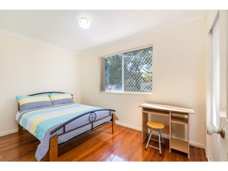 4/111  Pembroke Road, Coorparoo QLD 4151