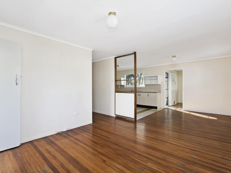 245 Preston Road, Wynnum West QLD 4178