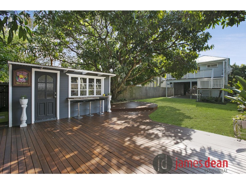 32 Barnham Street, Wynnum QLD 4178