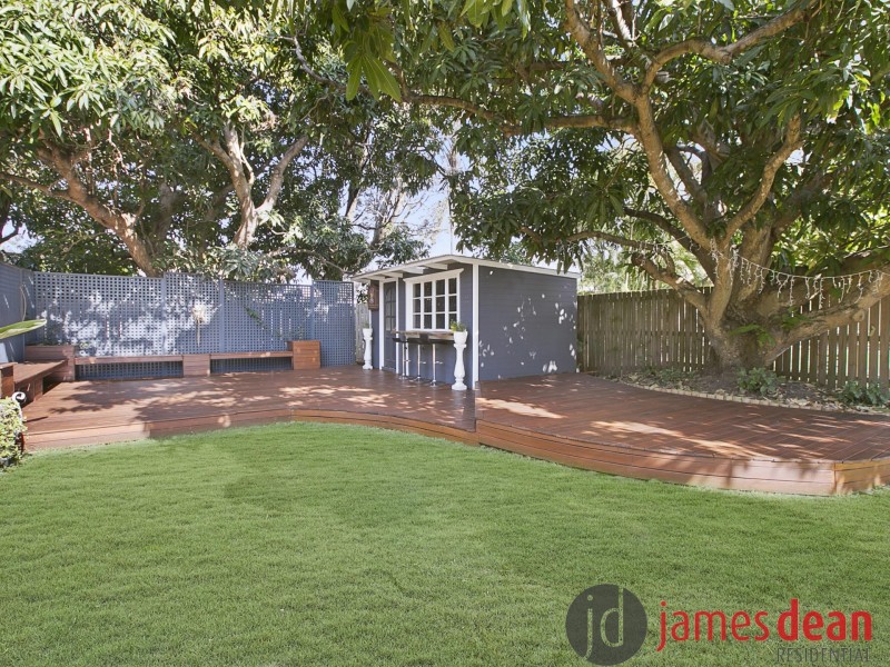 32 Barnham Street, Wynnum QLD 4178