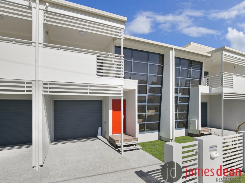 93 Andrew St, Wynnum QLD 4178