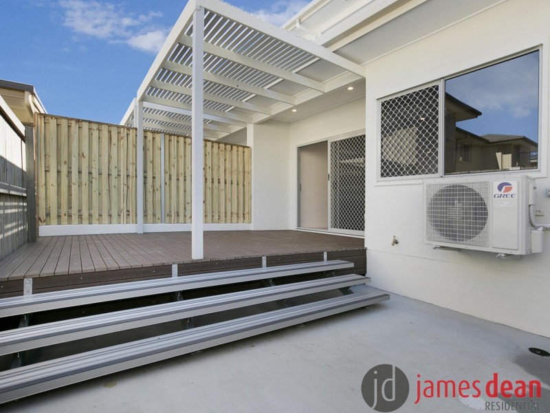 93 Andrew St, Wynnum QLD 4178