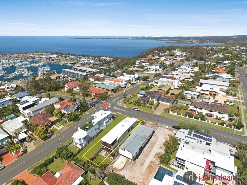 33 Valetta Street, Manly QLD 4179