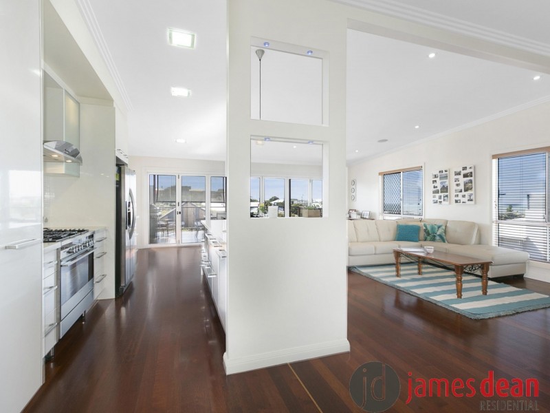 33 Valetta Street, Manly QLD 4179