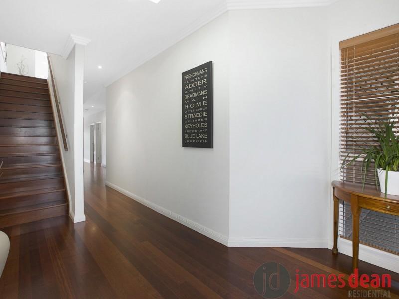 33 Valetta Street, Manly QLD 4179