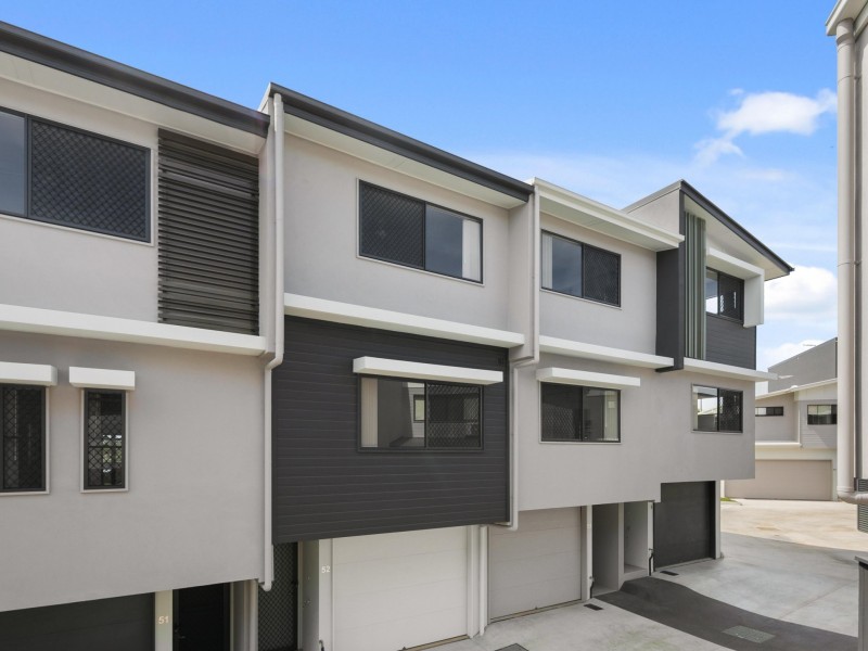 53/4 Lewis Place, Manly West QLD 4179