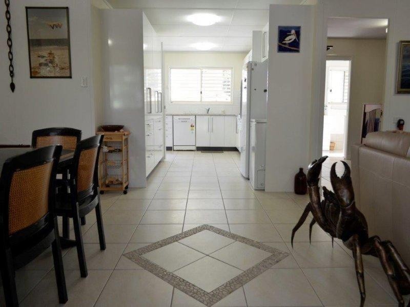 38 Goondool Street, Moreton Island QLD 4025