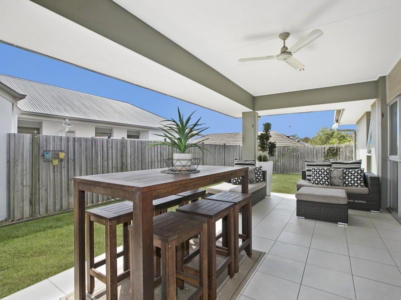 25 Brook Street, Wakerley QLD 4154