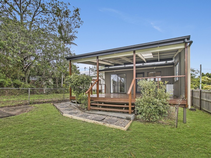51 Foch Street, Wynnum West QLD 4178