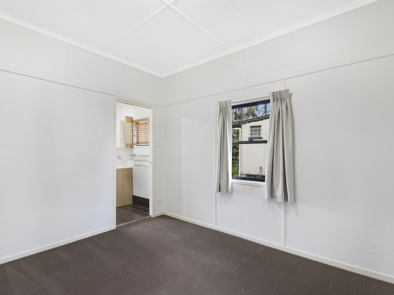 51 Foch Street, Wynnum West QLD 4178