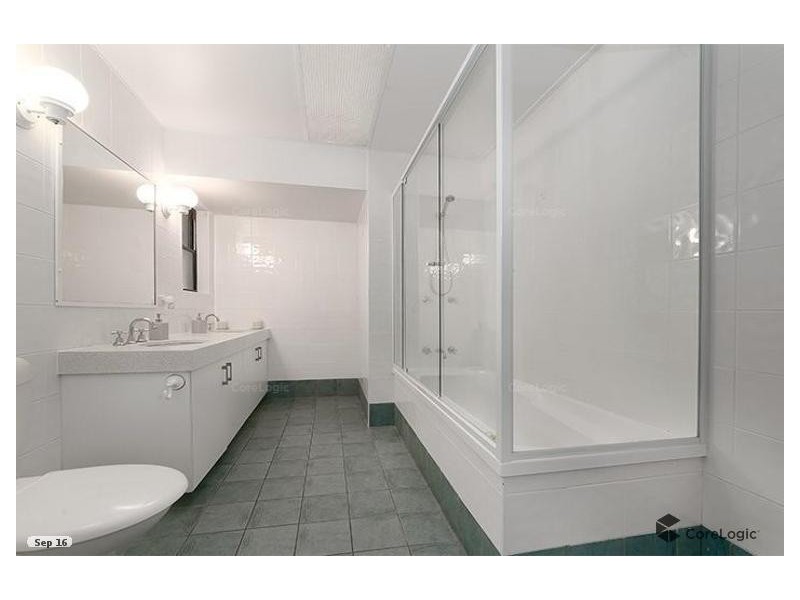 658 Waterworks Road, Ashgrove QLD 4060