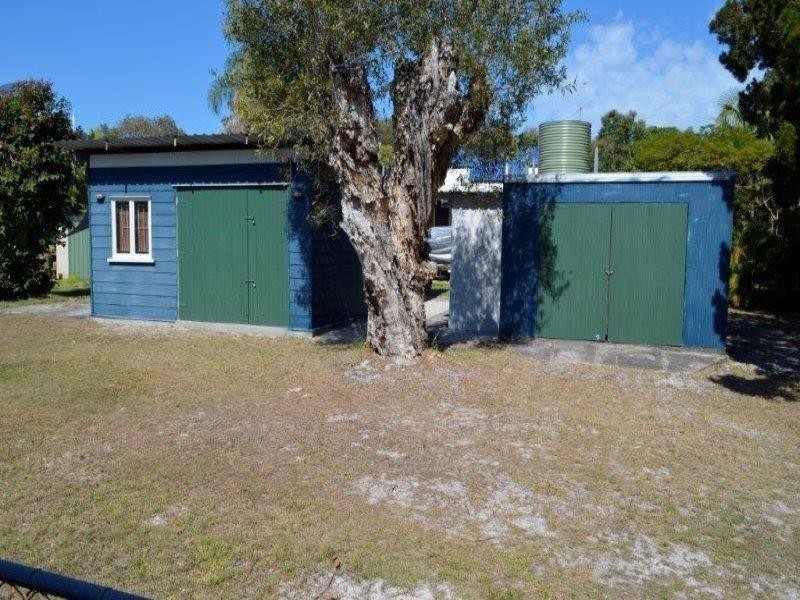 95 Midgen Street, Moreton Island QLD 4025