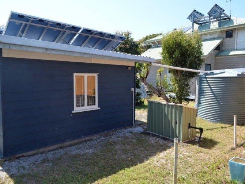 95 Midgen Street, Moreton Island QLD 4025