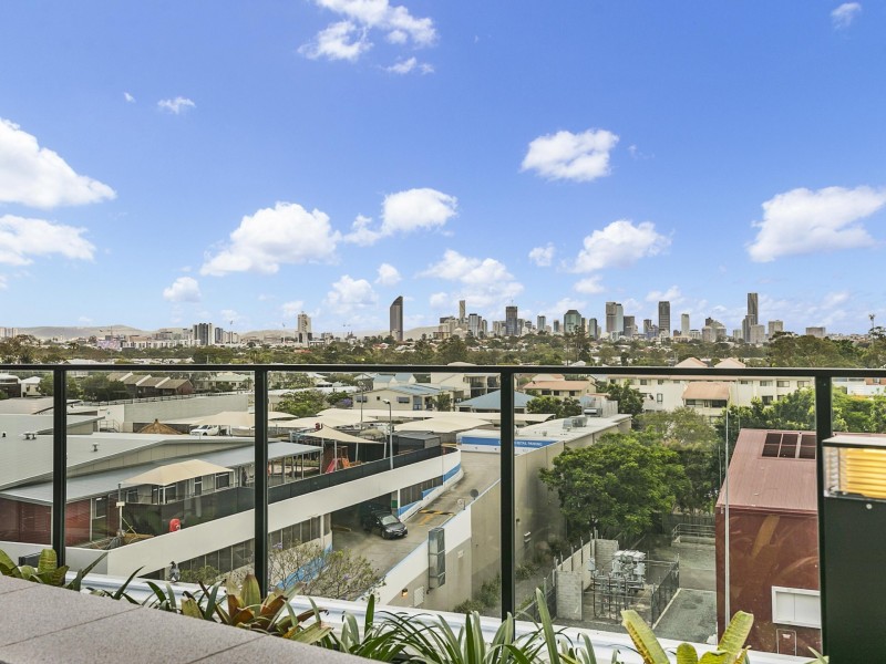 11806/300 Old Cleveland Road, Coorparoo QLD 4151