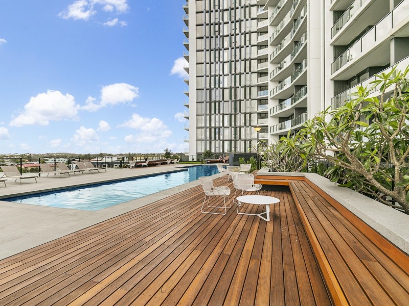 11806/300 Old Cleveland Road, Coorparoo QLD 4151